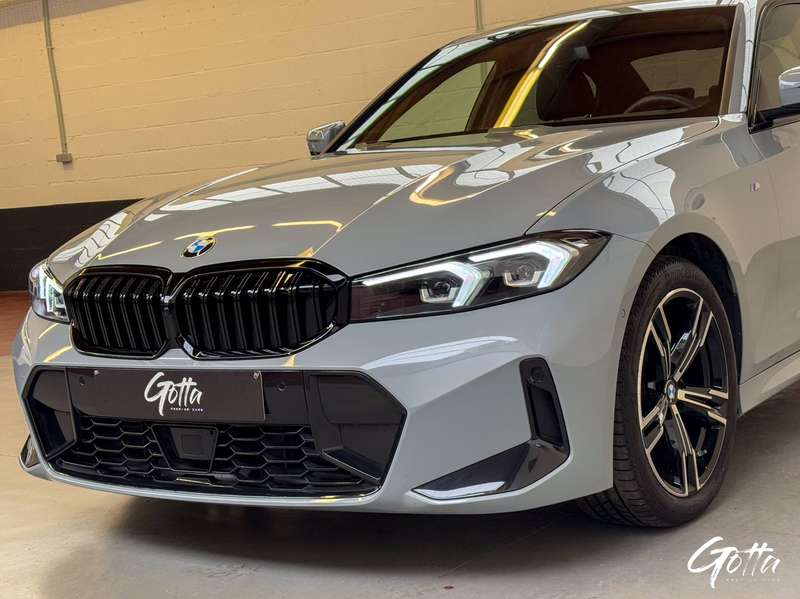 Photo du véhicule BMW 318