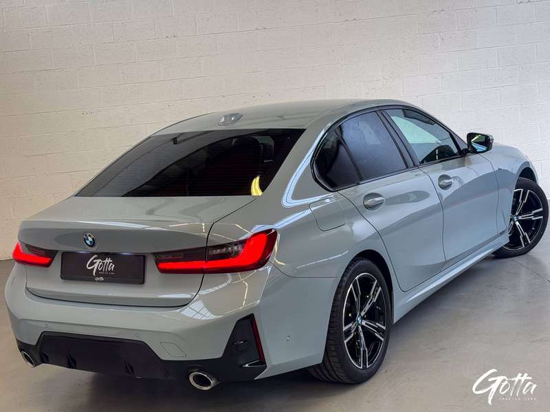 Photo du véhicule BMW 318