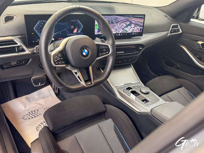 Photo du véhicule BMW 318