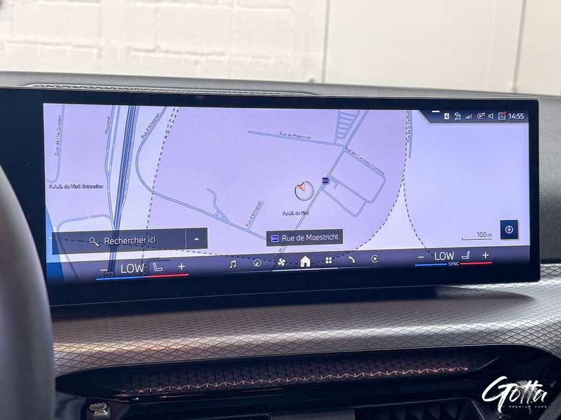 Photo du véhicule BMW 318