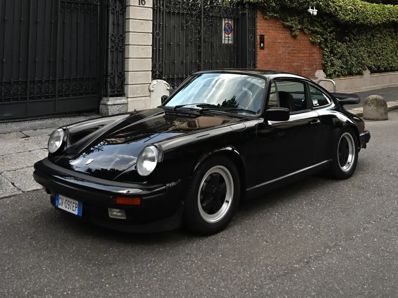 Porsche 911 Coupe SC 3.2 con ASI, foto 2