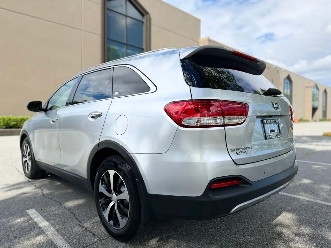 Kia Sorento photo Kia Sorento