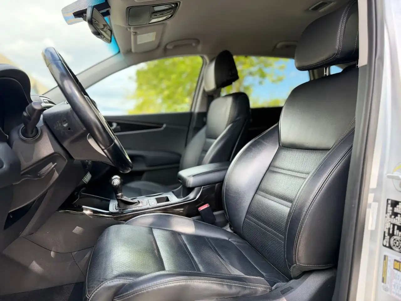 Kia Sorento photo Kia Sorento