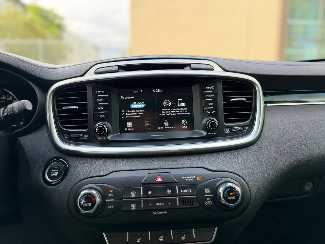 Kia Sorento photo Kia Sorento