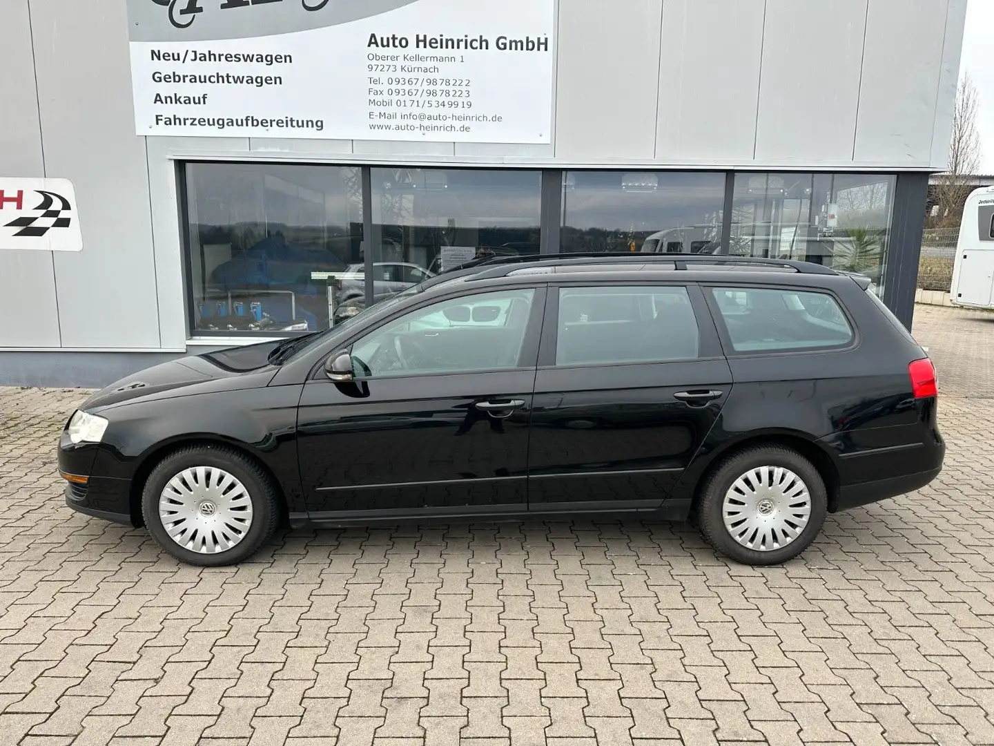 Volkswagen Passat Variant 1,9TDI Trendline Klima*SR&WR Schwarz - 2