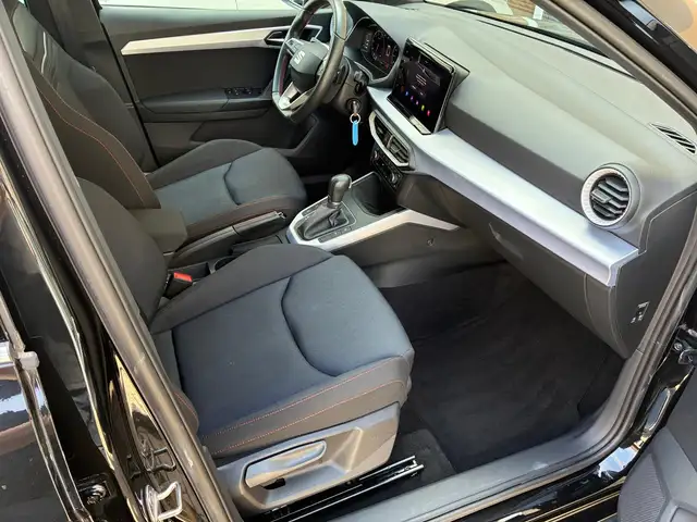 Seat Arona view 28