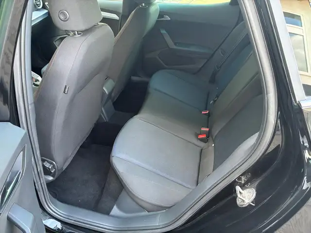 Seat Arona view 23