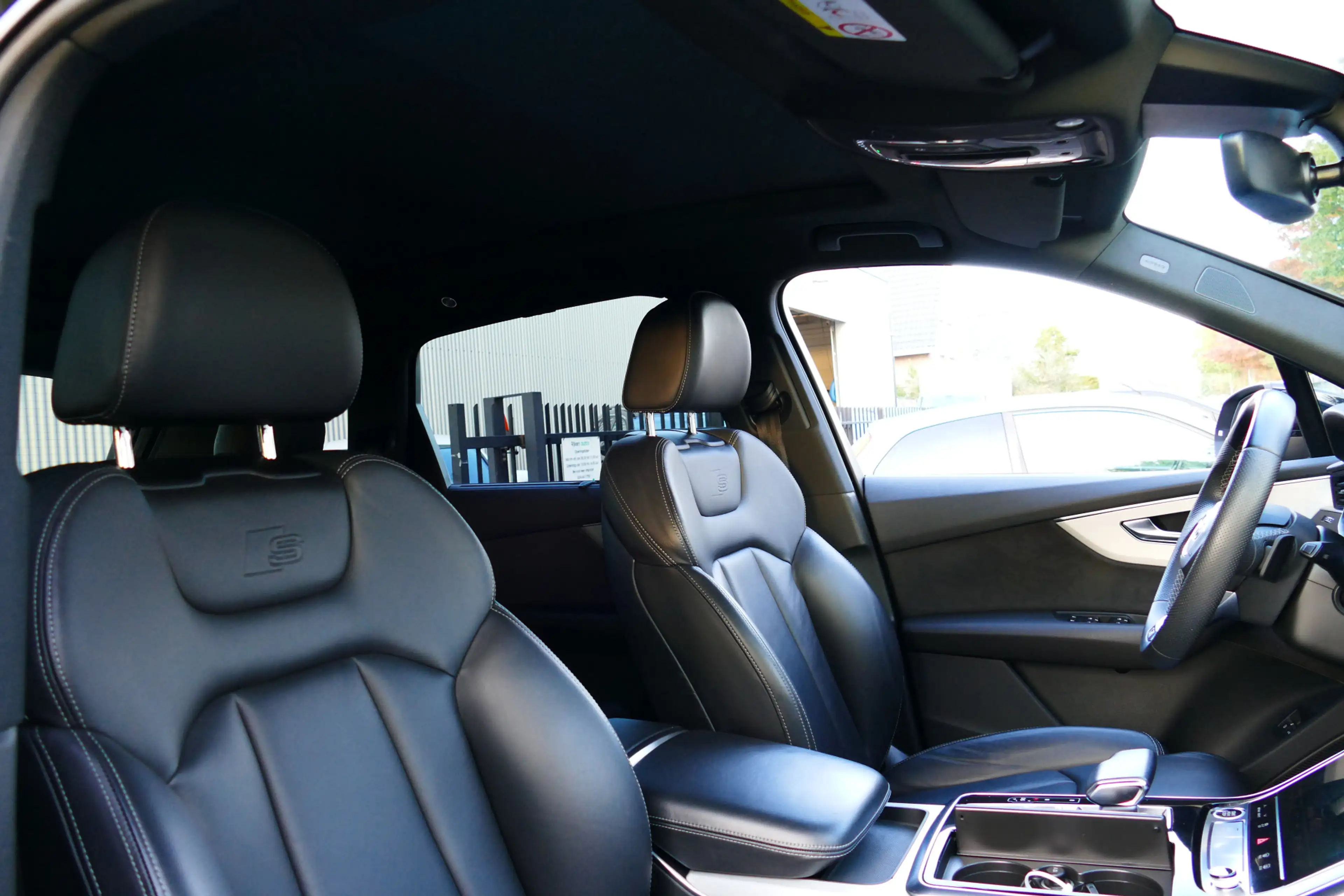 Audi Q7 55 TFSI e quattro Pro Line S-Line. Panodak, Luchtv — photo 4