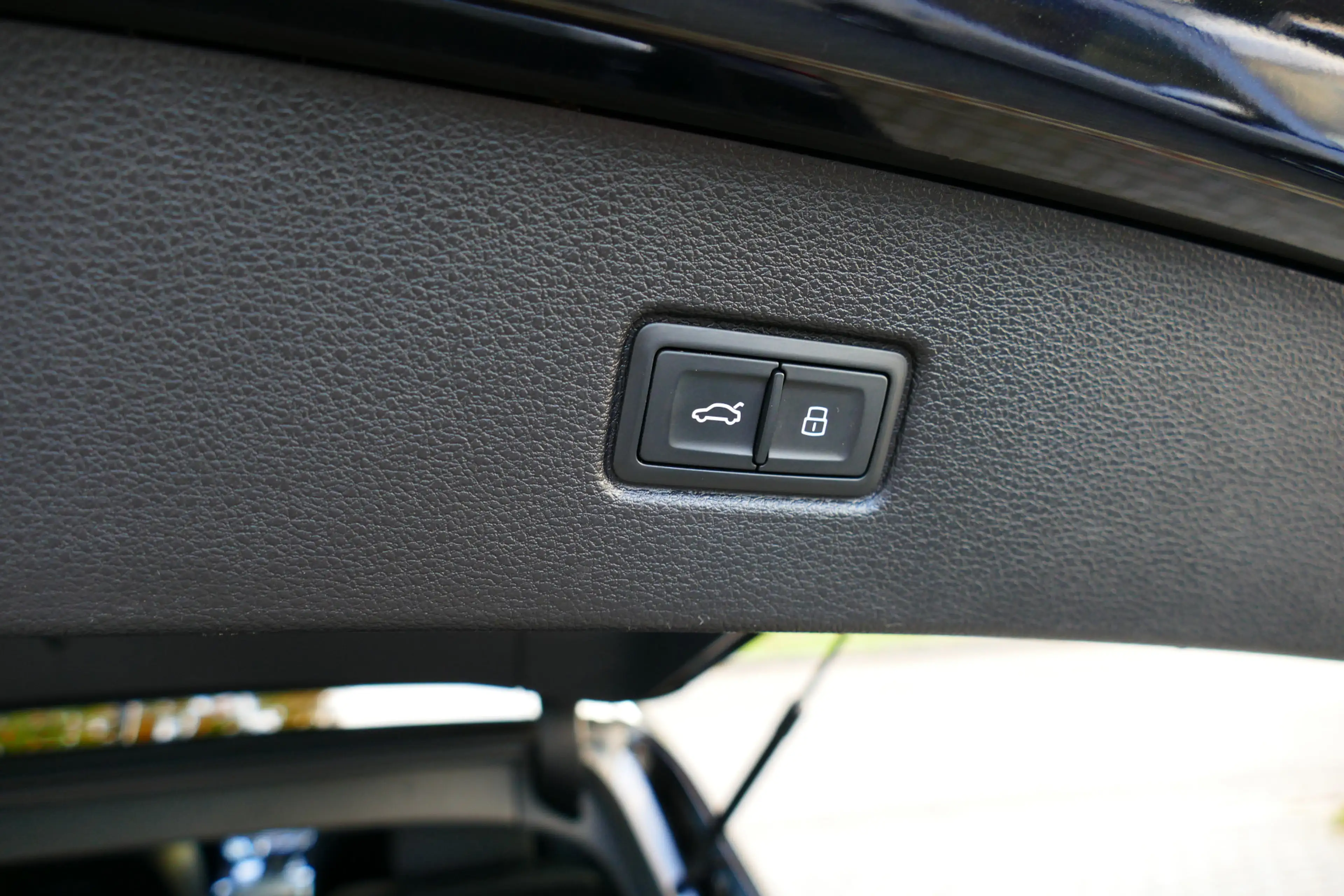 Audi Q7 55 TFSI e quattro Pro Line S-Line. Panodak, Luchtv — photo 33