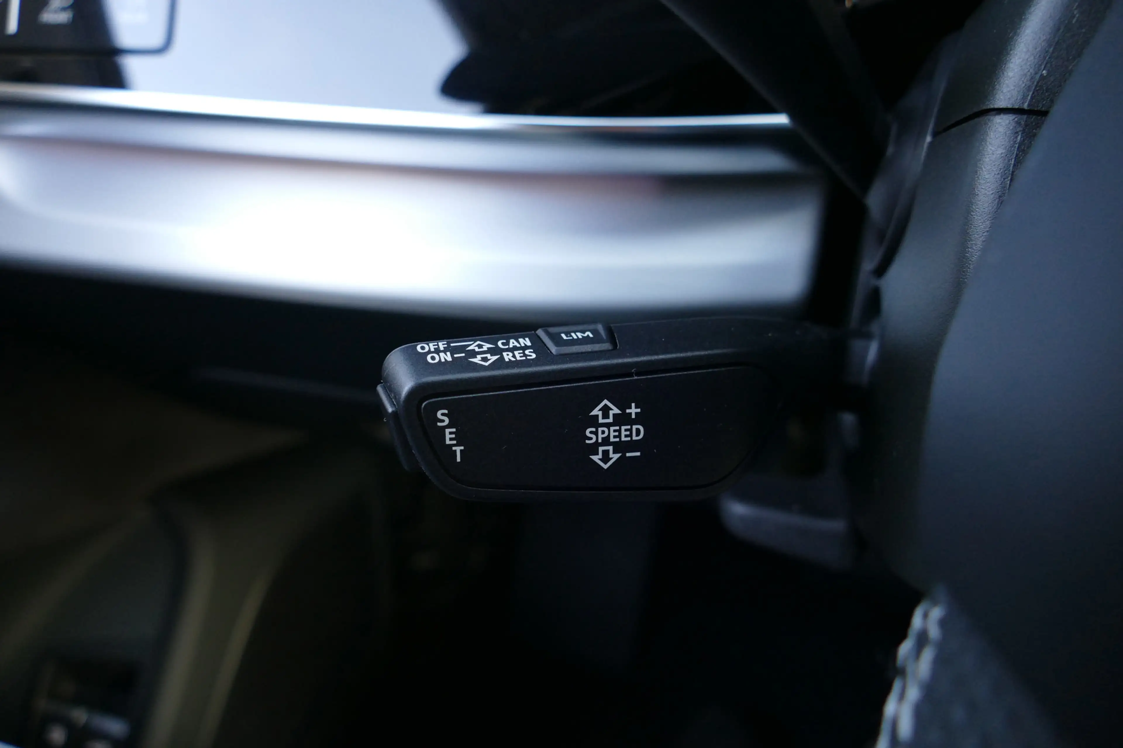 Audi Q7 55 TFSI e quattro Pro Line S-Line. Panodak, Luchtv — photo 41