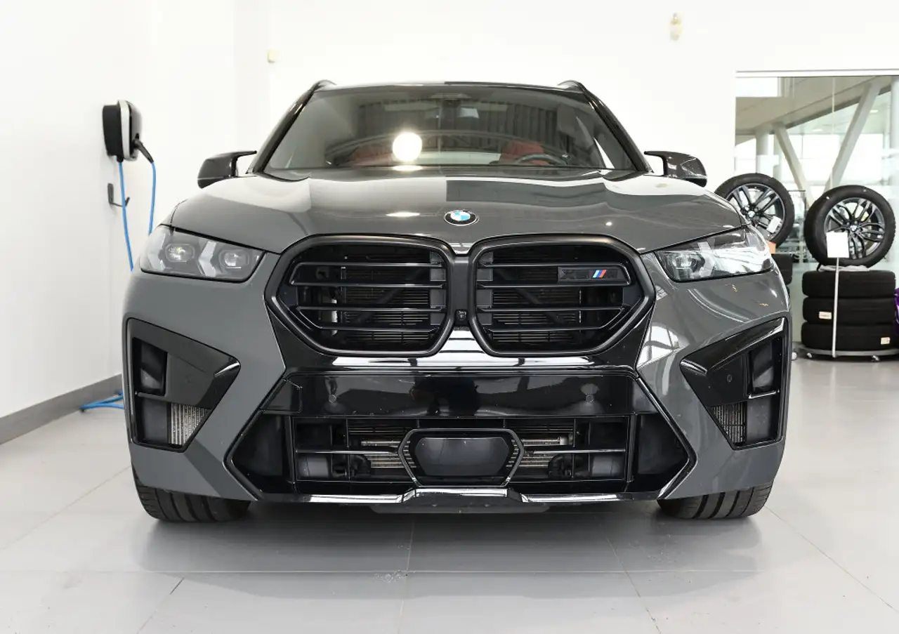 BMW X5 M снимка BMW X5 M