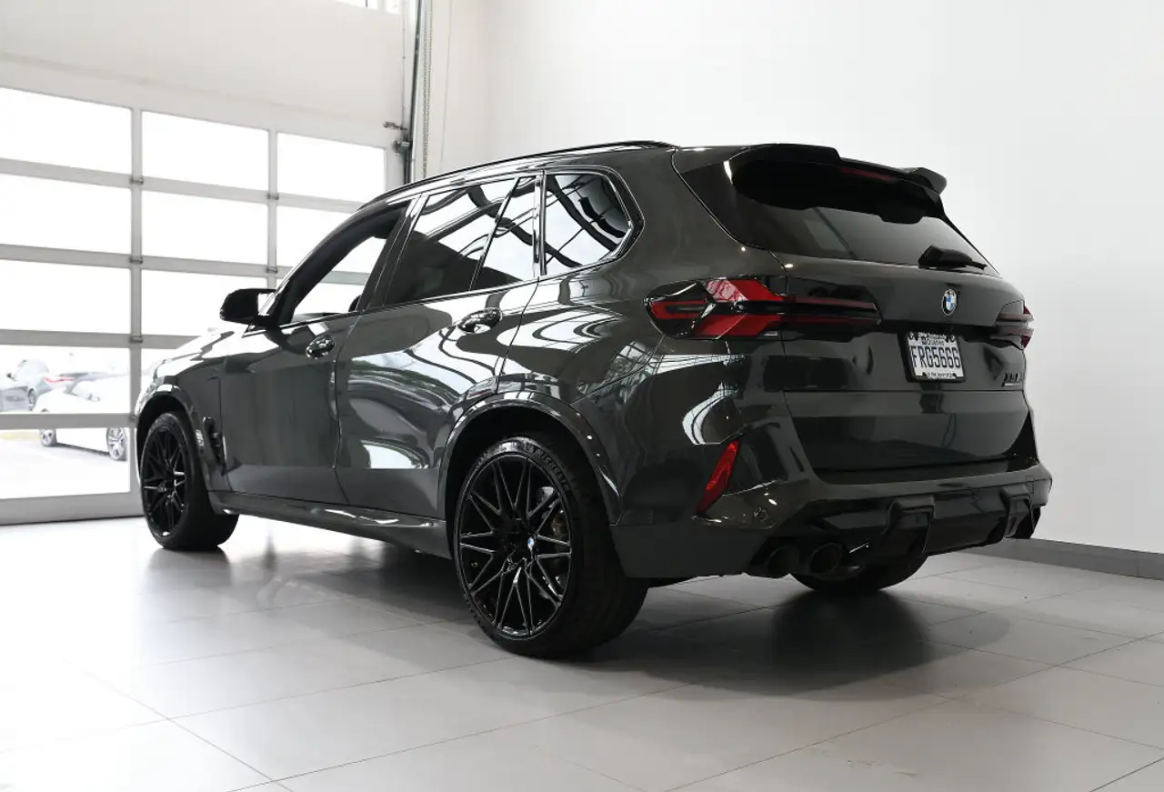 BMW X5 M снимка BMW X5 M