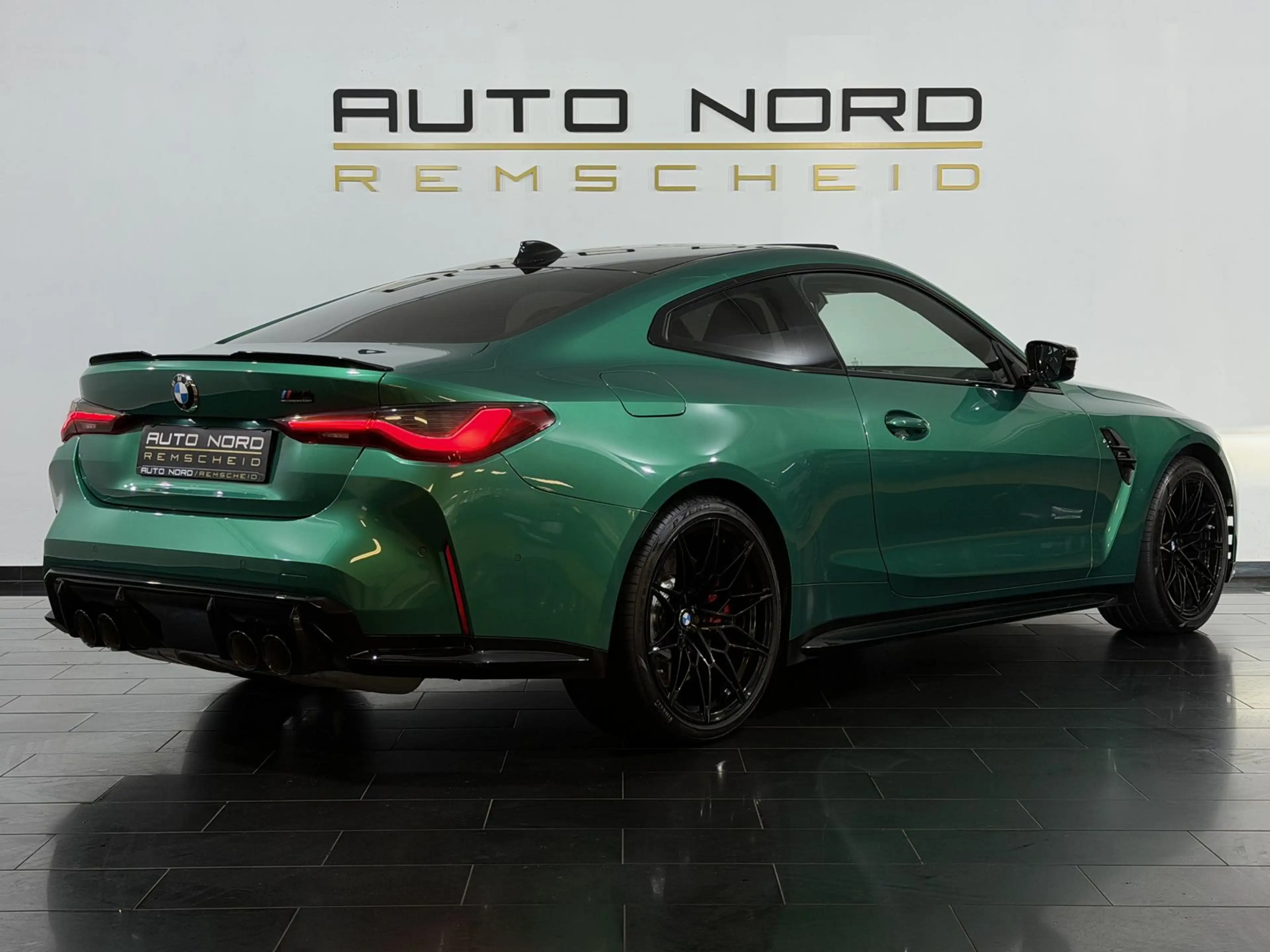 BMW M4 xDrive Competition *S-Dach*Harman*CarPlay* — photo 6