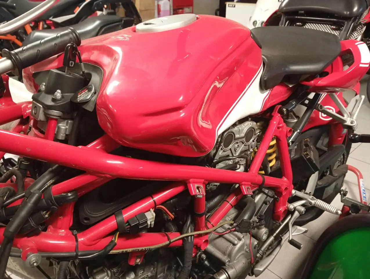Ducati 999