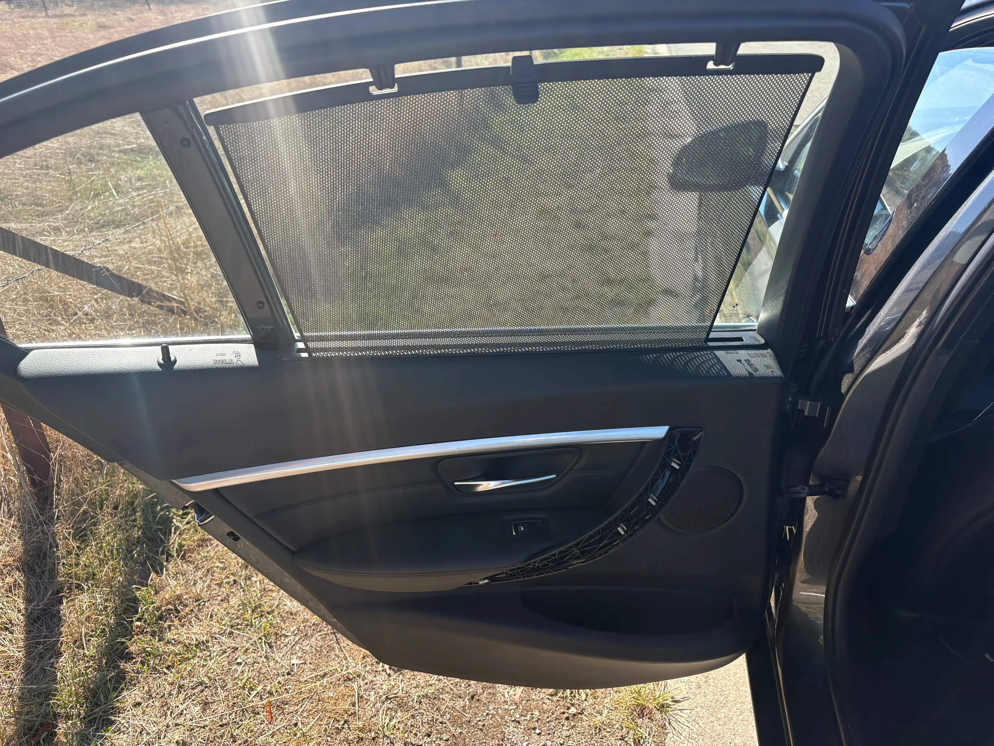 BMW 318 318i Luxury Line — photo 10