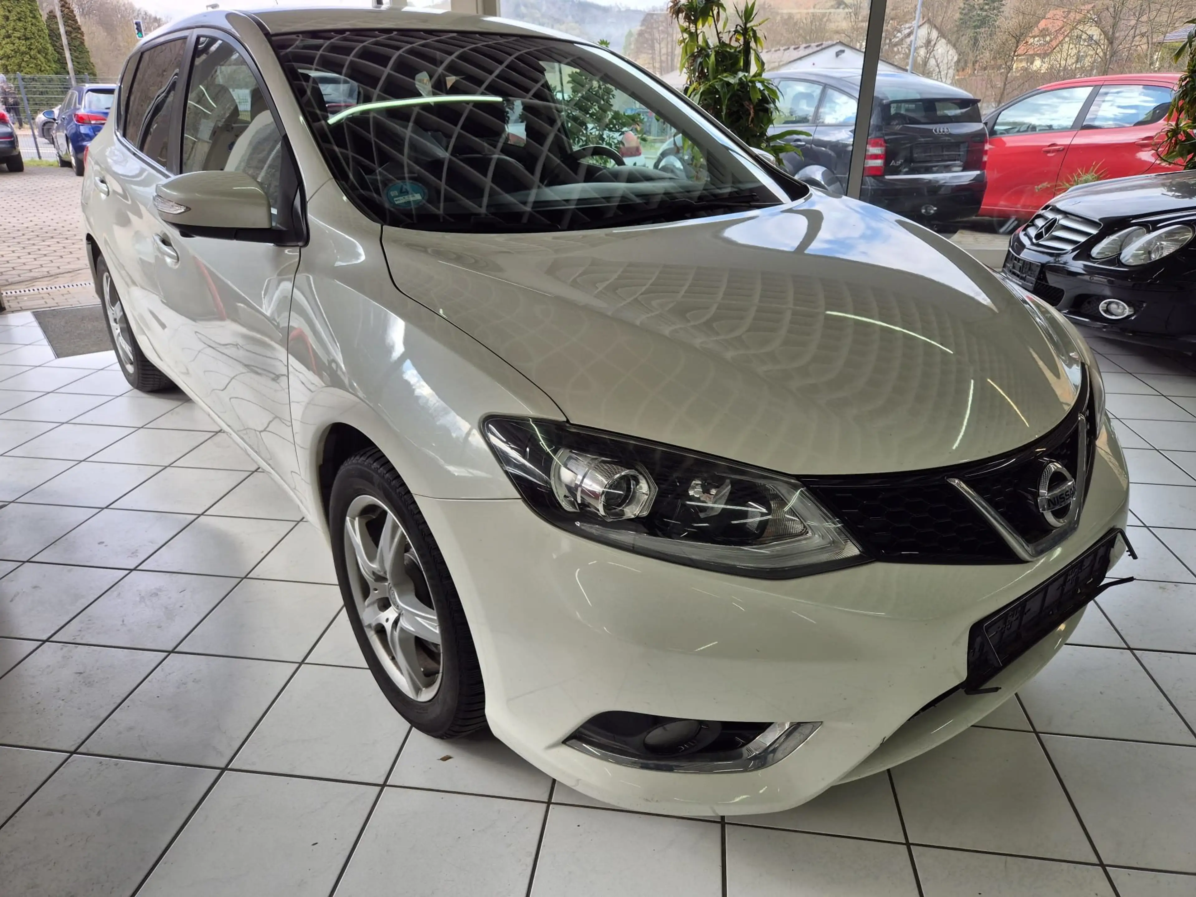 Nissan Pulsar Tekna *Turboschaden* — photo 8
