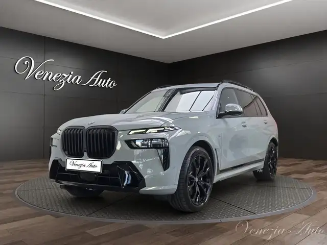 BMW X7 M X7 xDrive40d M Sport Pro 352cv 4x4 Tetto GANCIO ACC