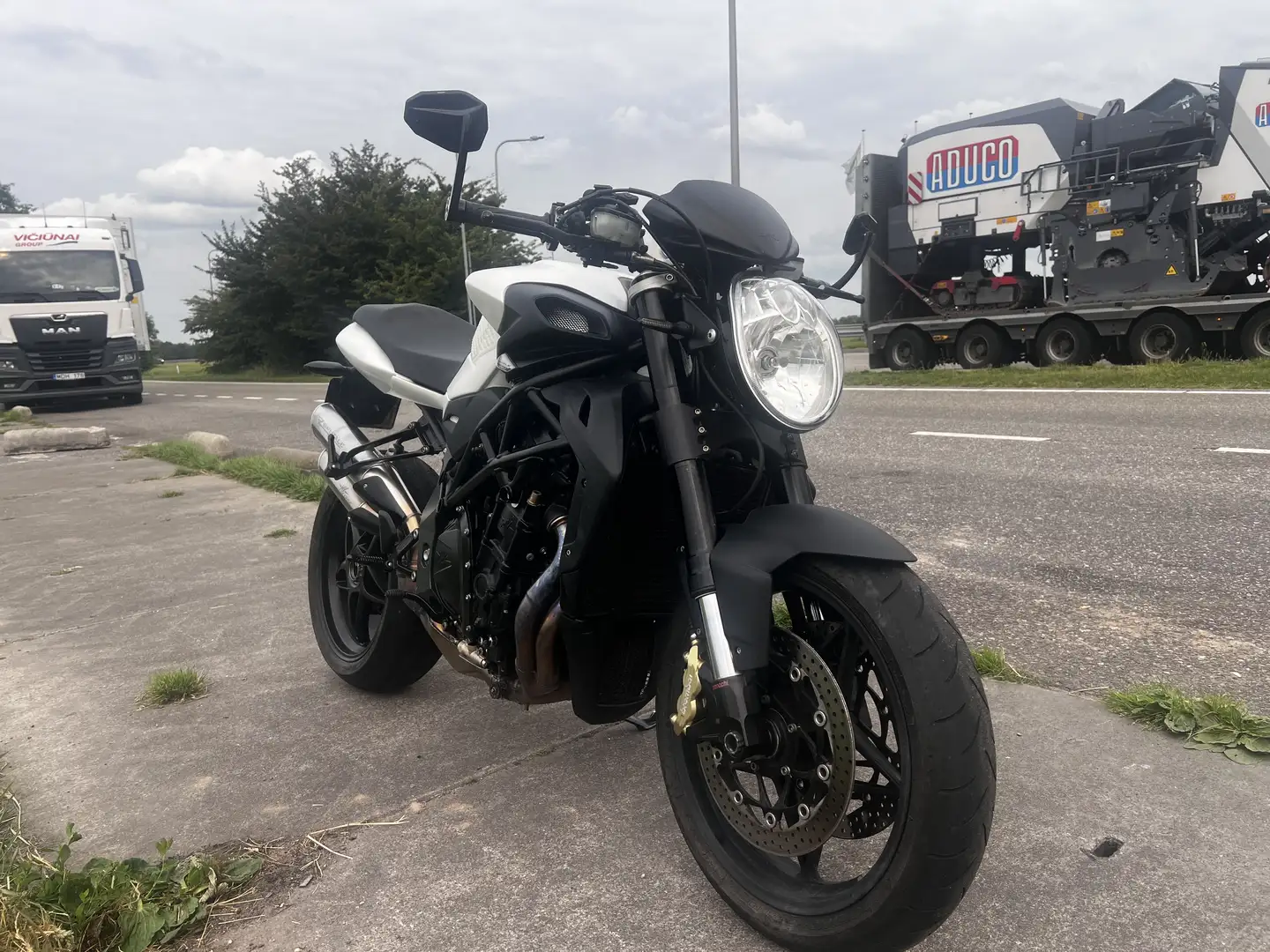 MV Agusta Brutale 920 - 2