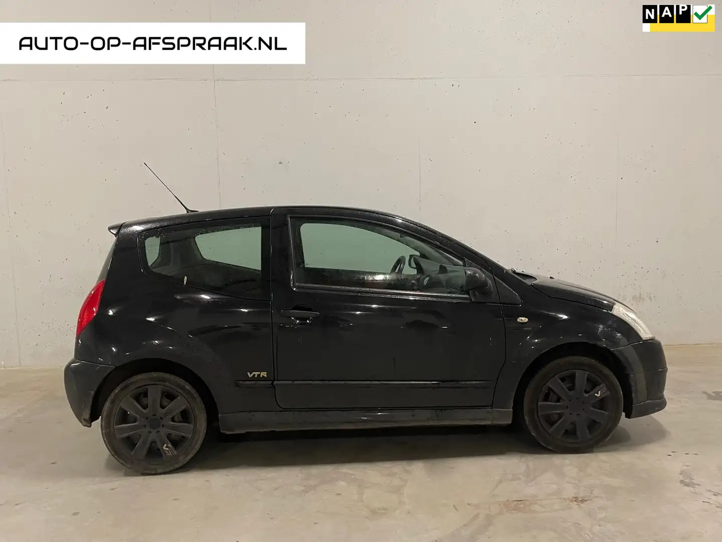 Citroen C2 1.4i VTR Nieuwe APK Cruise Control NAP Zwart - 1
