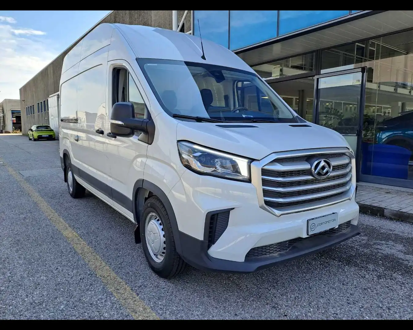 Maxus eDeliver 9 N1 VAN L3H3 - trazione anteriore STANDARD Blanc - 2