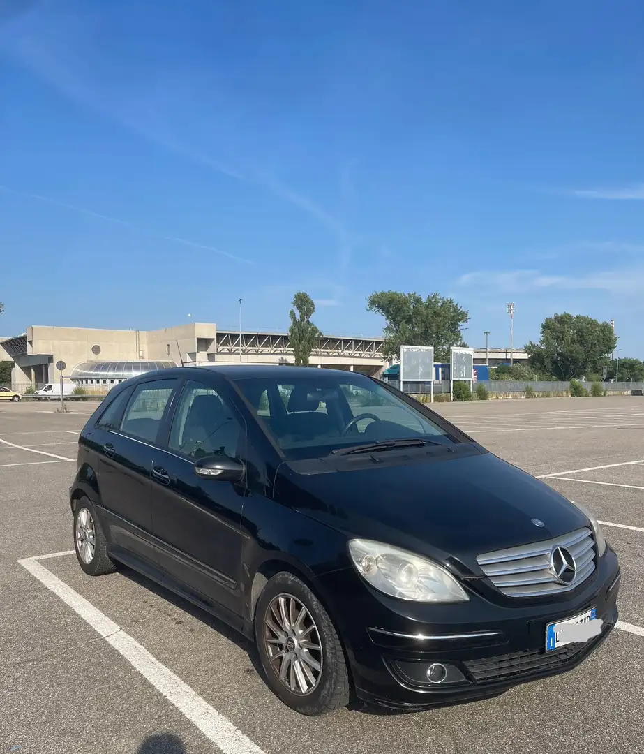 Mercedes-Benz B 150 - 1
