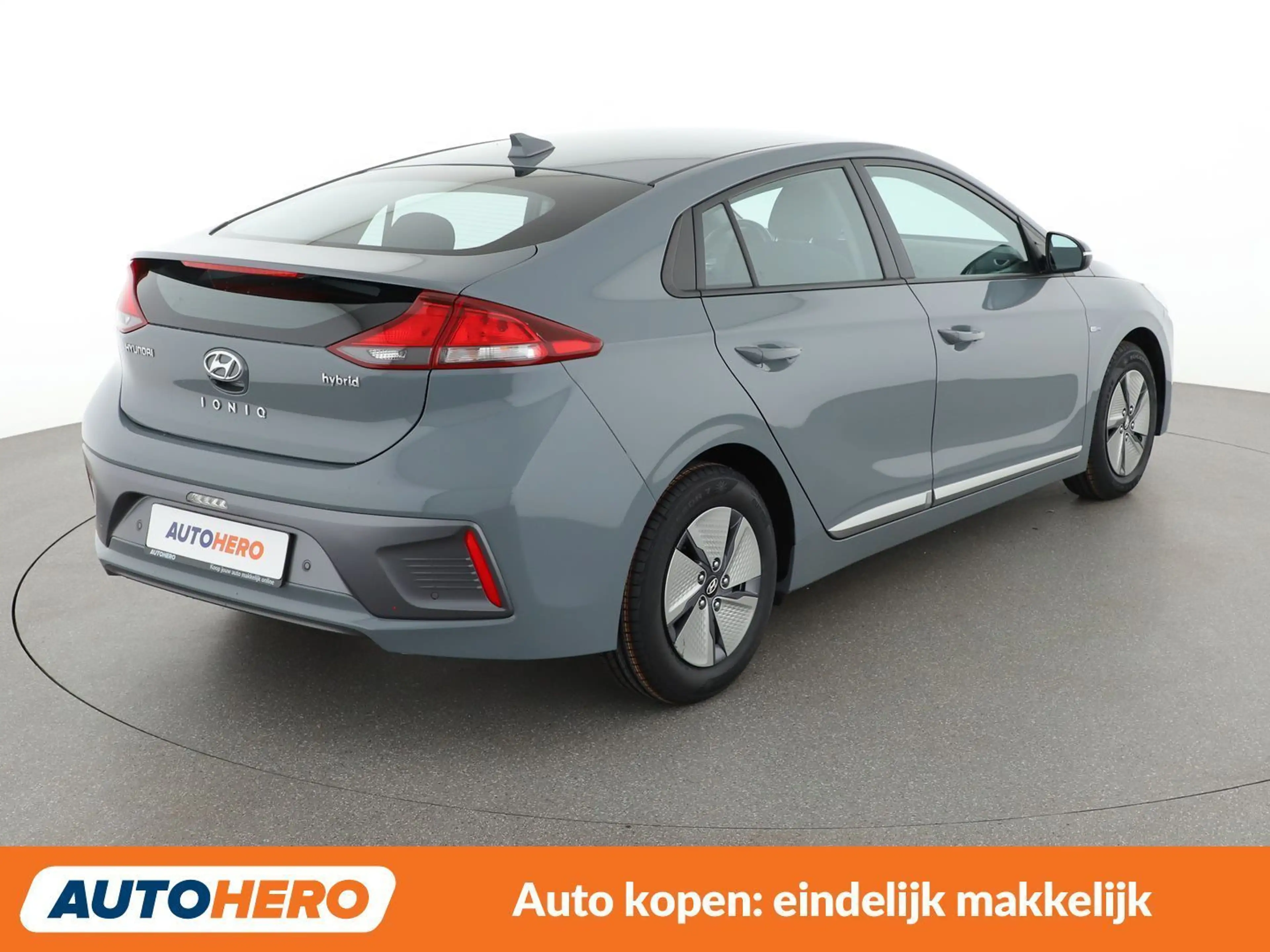 Hyundai IONIQ 1.6 Hybrid Prime — photo 6