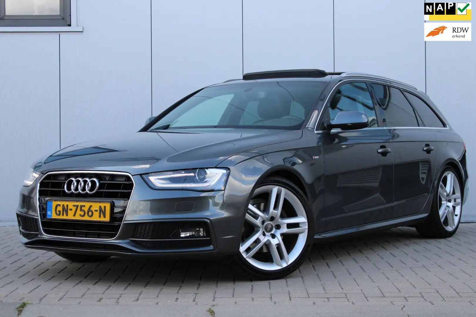 Audi A4 Avant 1.8 TFSI S-LINE Edition PANO I LED I TREKHAA Gris - 1