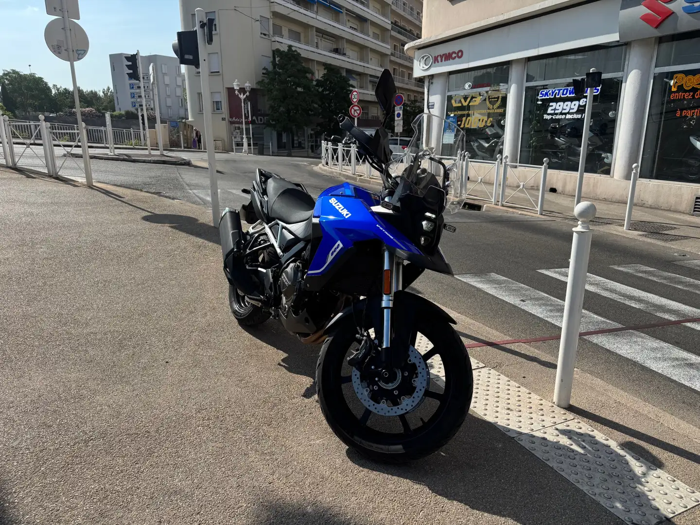 Suzuki V-Strom 800SE Azul - 2