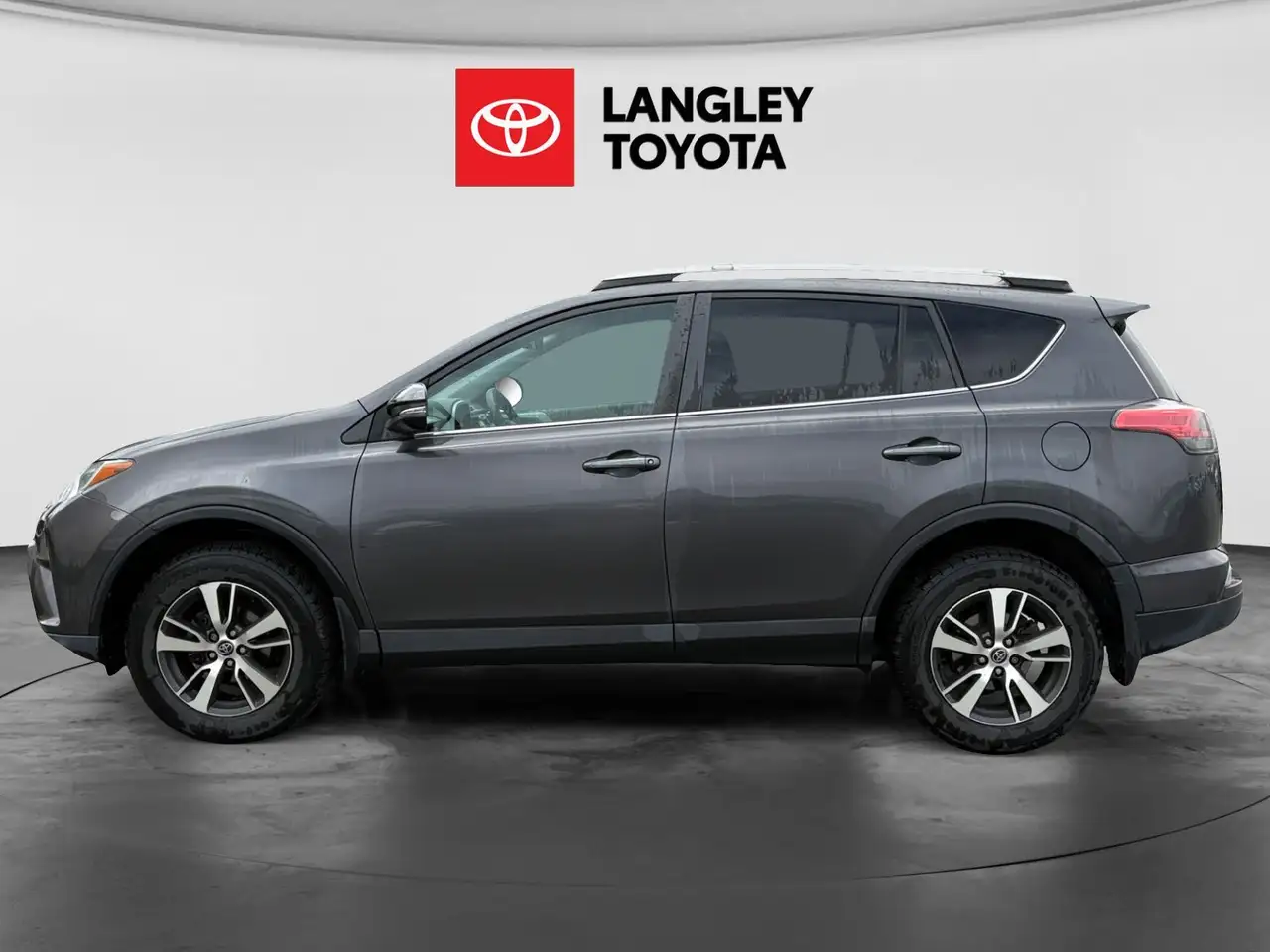 Toyota RAV 4 photo Toyota RAV 4