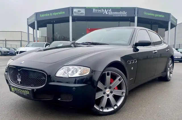 Maserati Quattroporte / V8 4.2l 401 CH F1 /