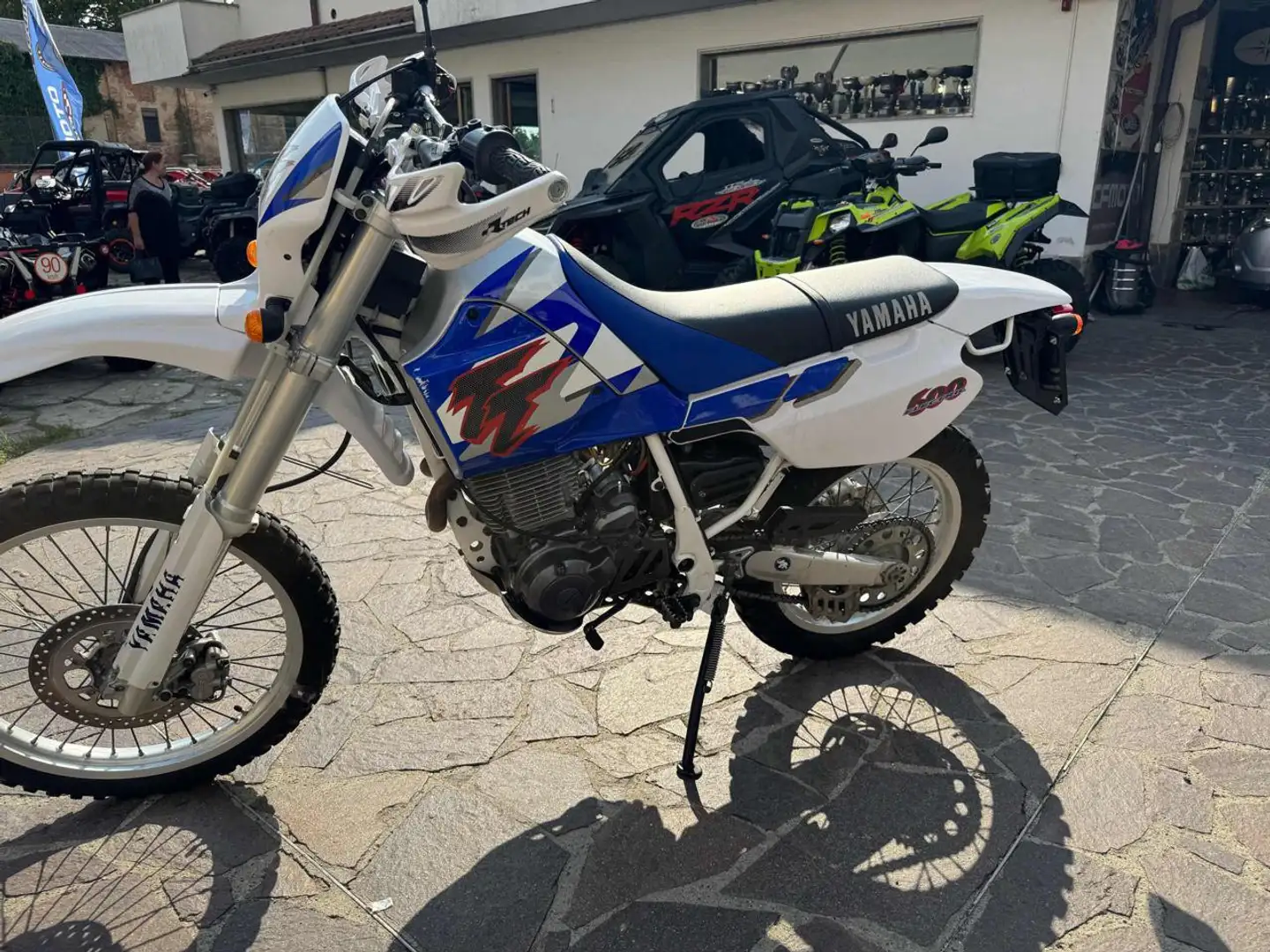 Yamaha TT 600 e Weiß - 1