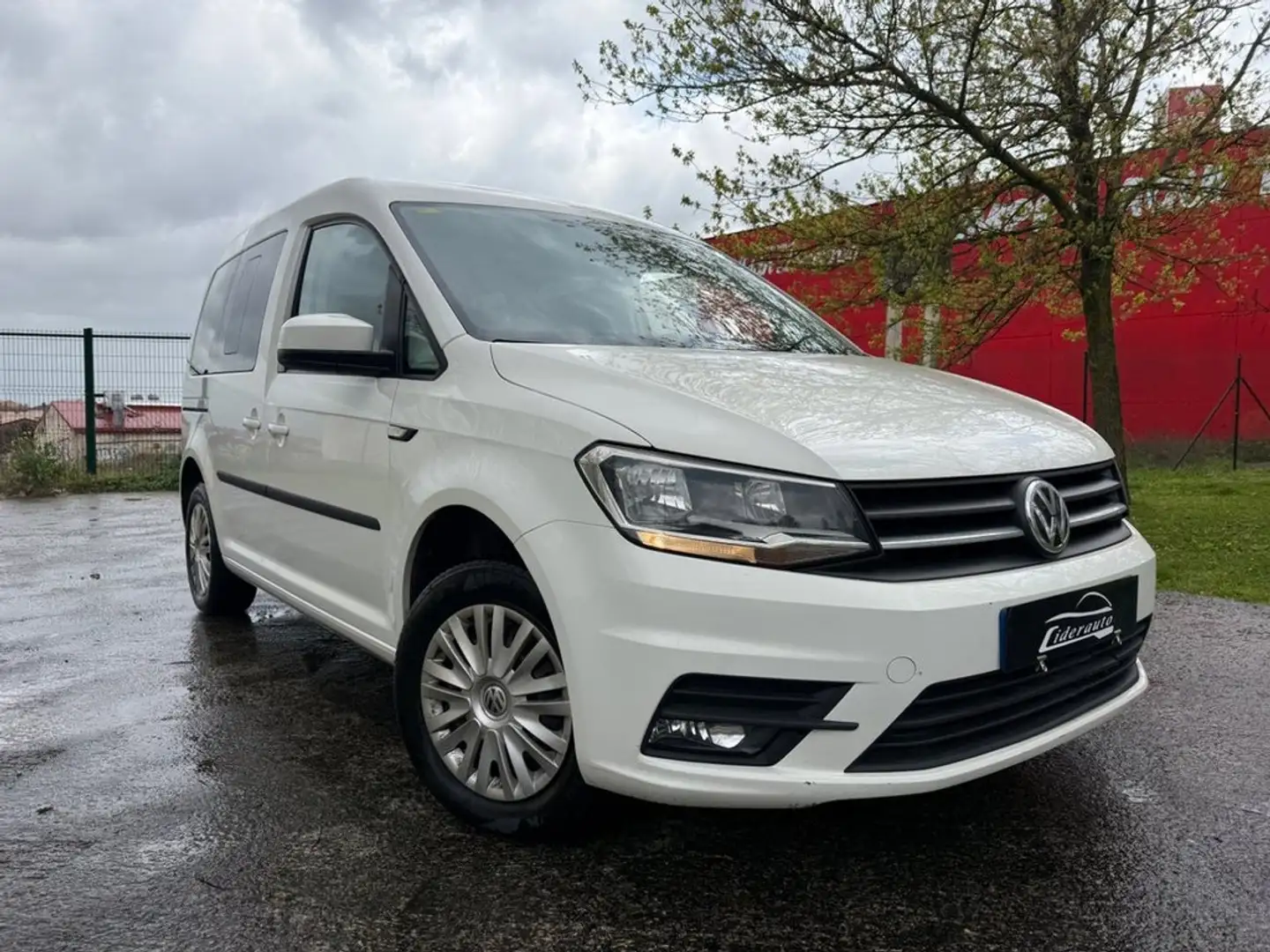 Volkswagen Caddy Edition 2.0 TDI 75kW 102CV BMT Blanco - 2