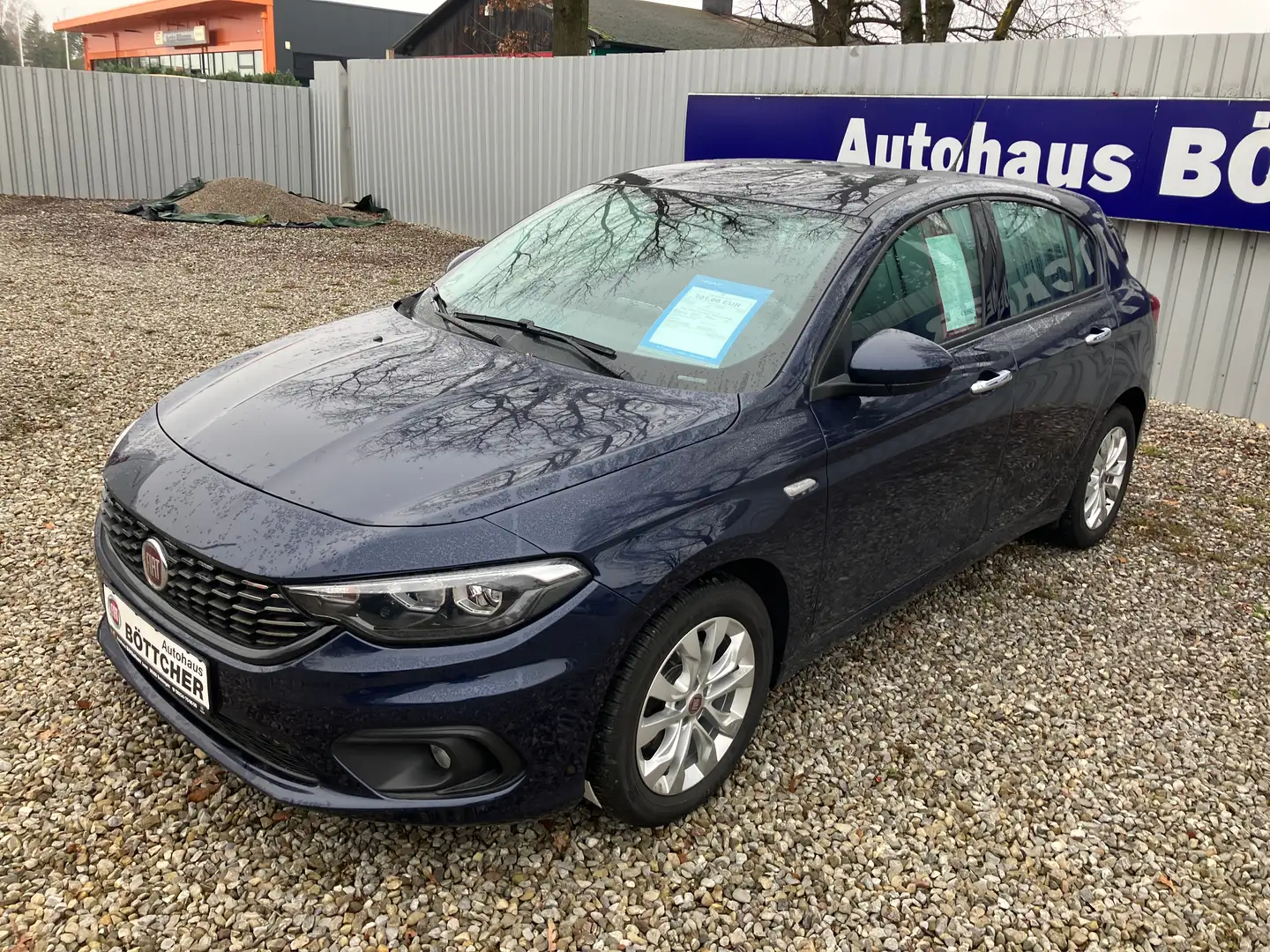 Fiat Tipo Lounge Blau - 2