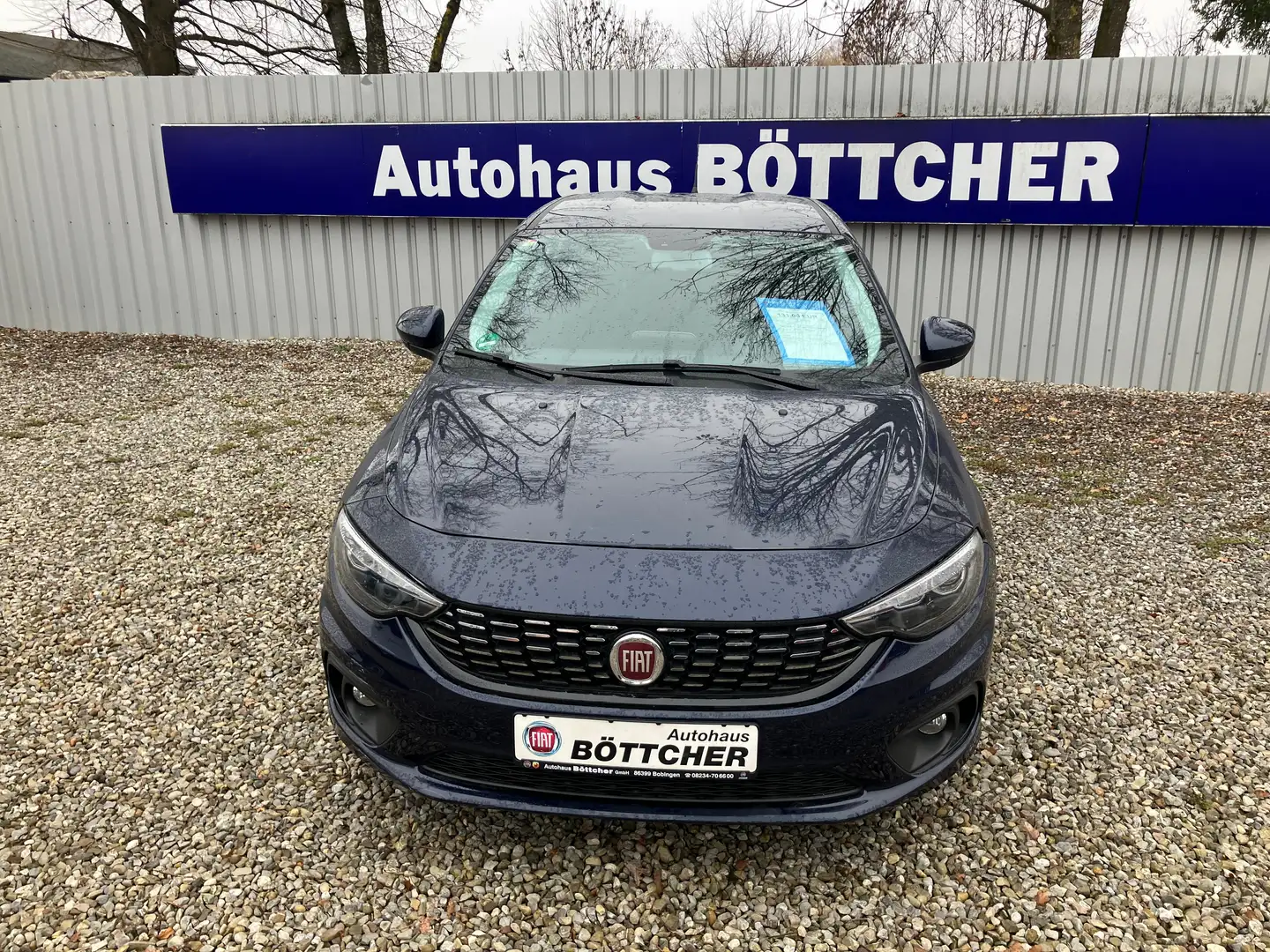 Fiat Tipo Lounge Blau - 1