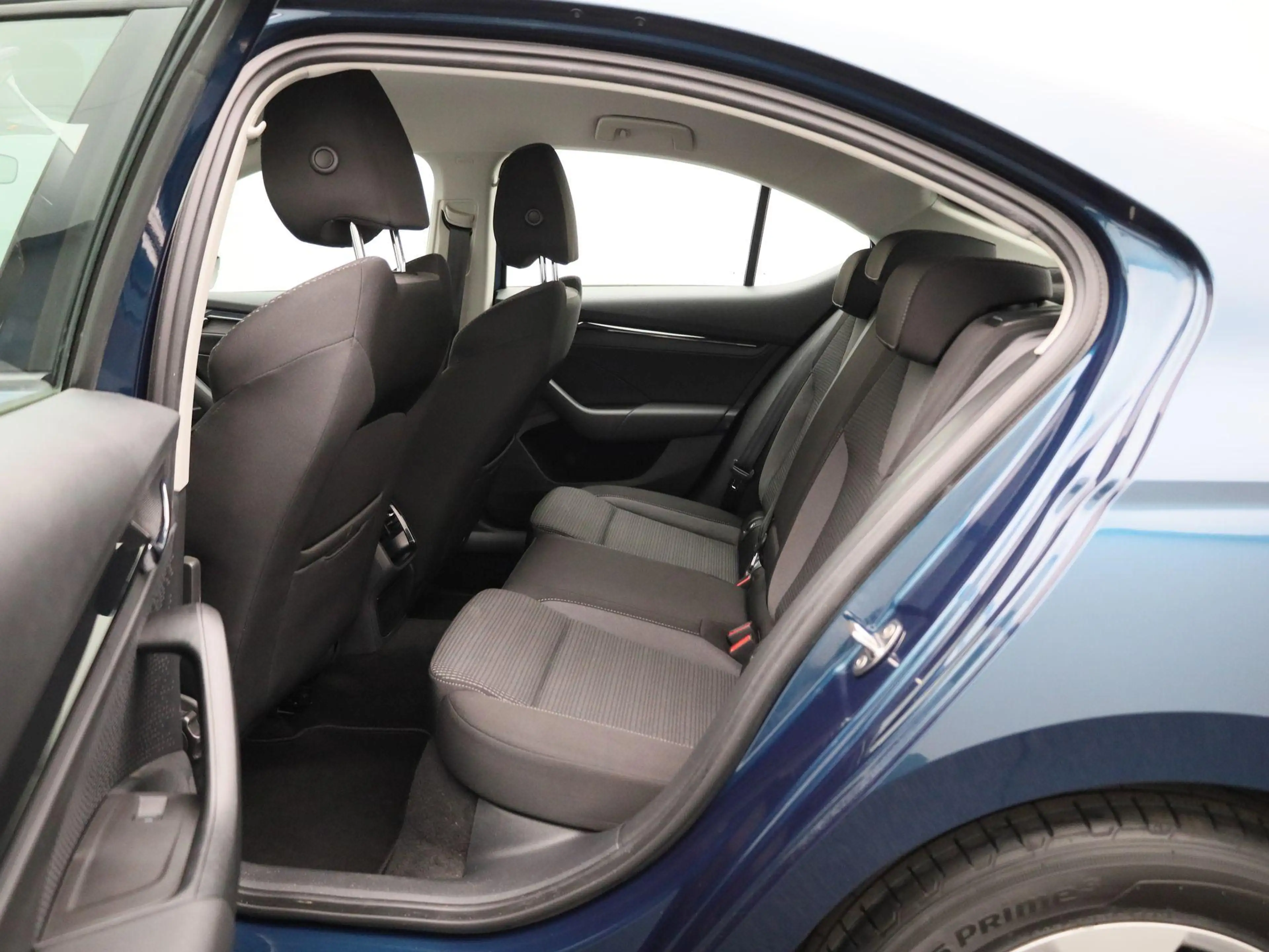 Skoda Octavia 1.0 TSI Business Edition | Apple Carplay / Android — photo 11