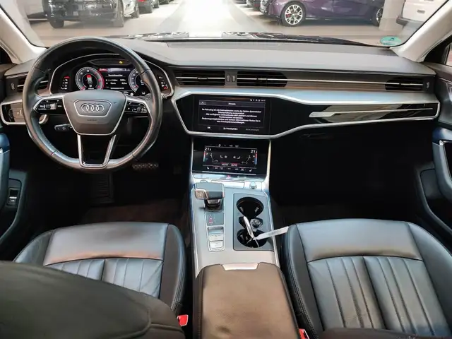 Audi A6 view 12