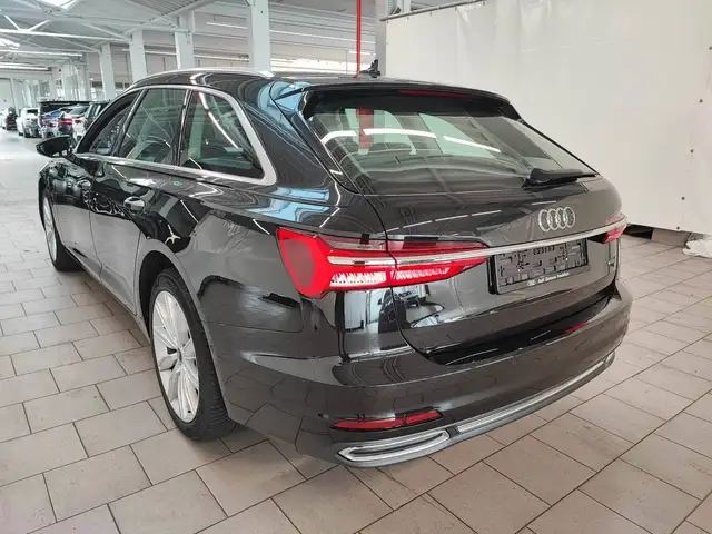 Audi A6 view 3