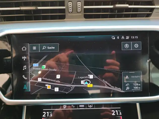 Audi A6 view 14