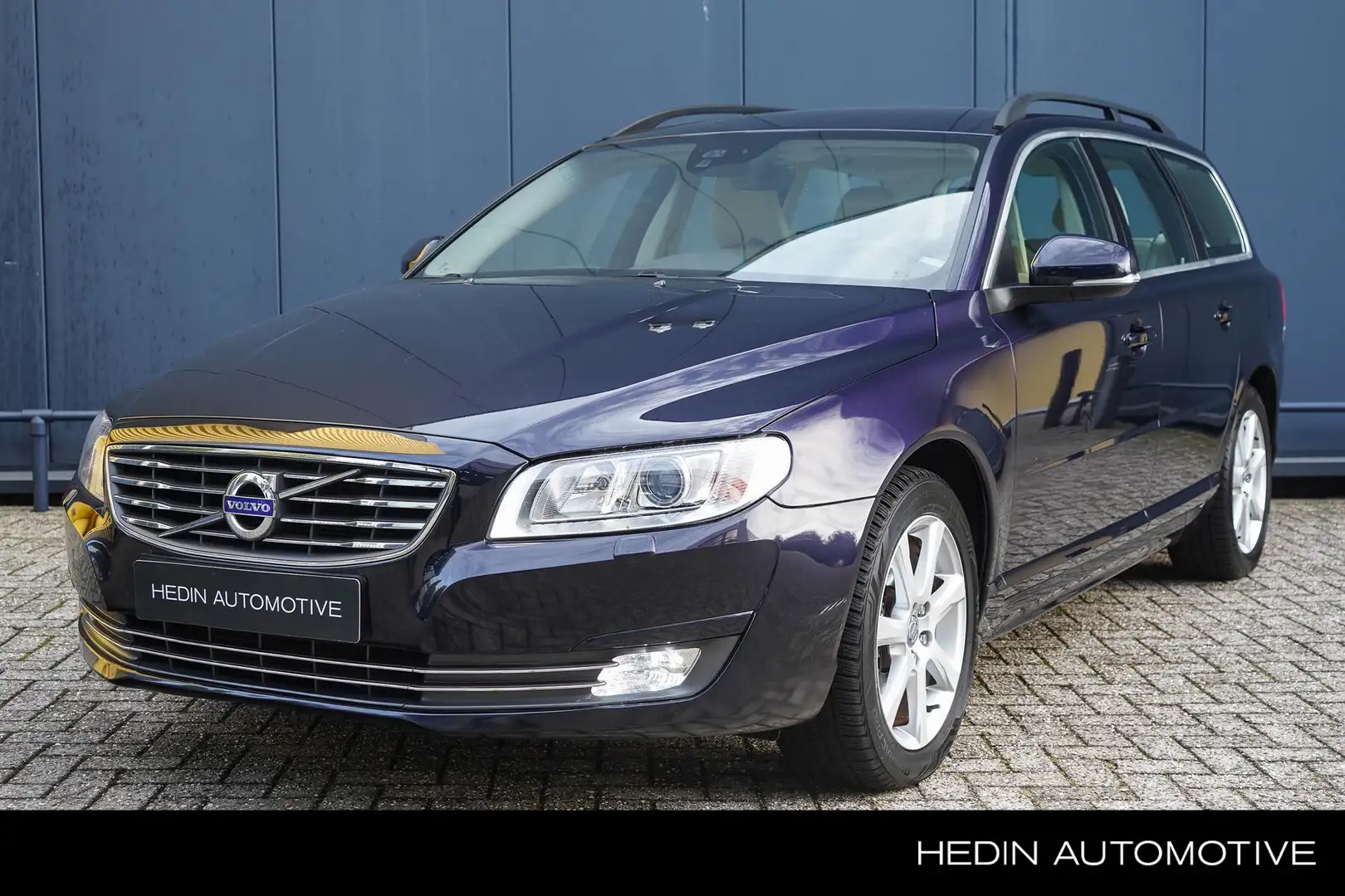 Volvo V70 2.0 T4 Polar | Dealer onderhouden | Cruise control Blauw - 1