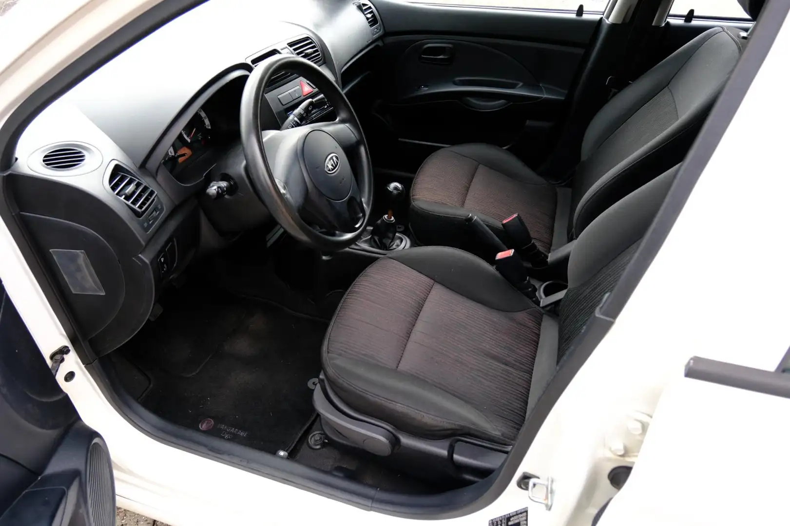 Kia Picanto 1.0 Seven 5-drs Airco Wit - 2