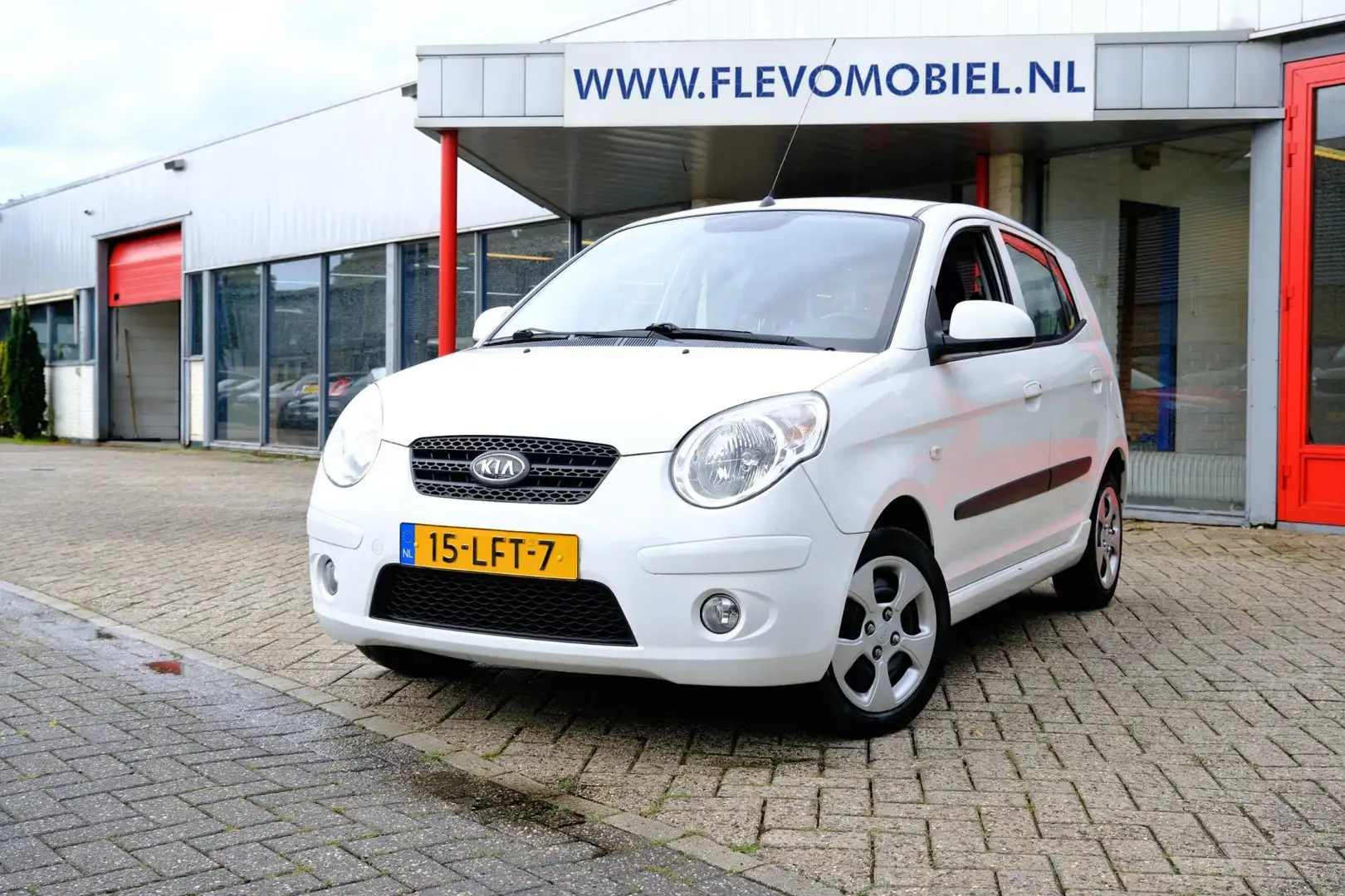 Kia Picanto 1.0 Seven 5-drs Airco Wit - 1