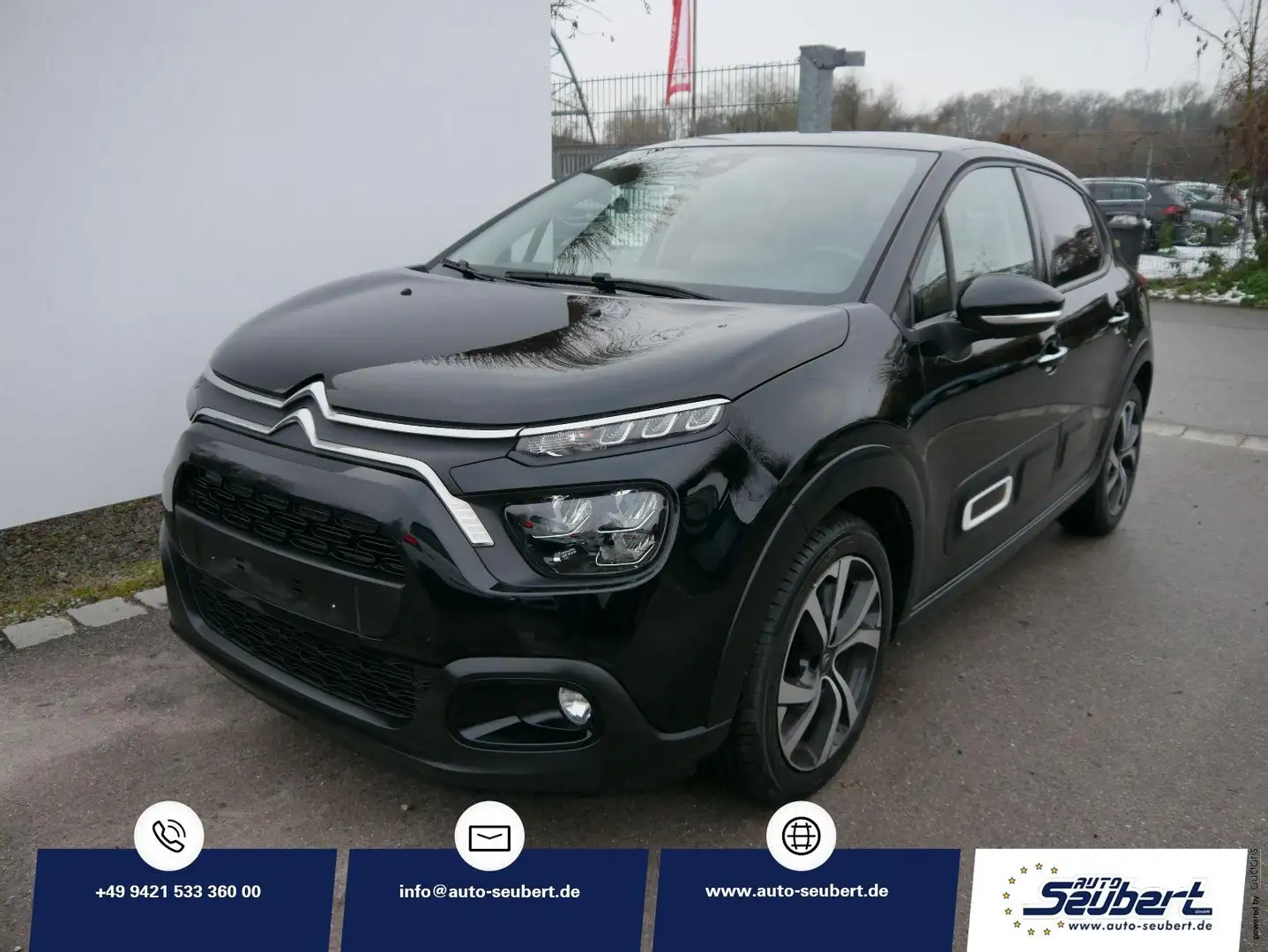 Citroen C3 PureTech*KEYLESS-GO*PDC-HINTEN*TEMPOMAT*NAVI*LED*B Zwart - 1