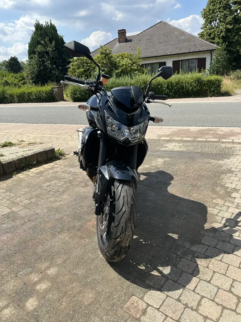Kawasaki Z 750 Zwart - 1