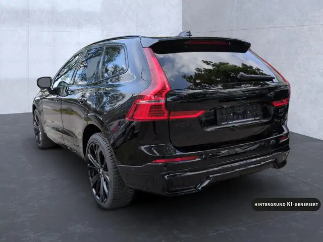 Volvo XC60 view 5