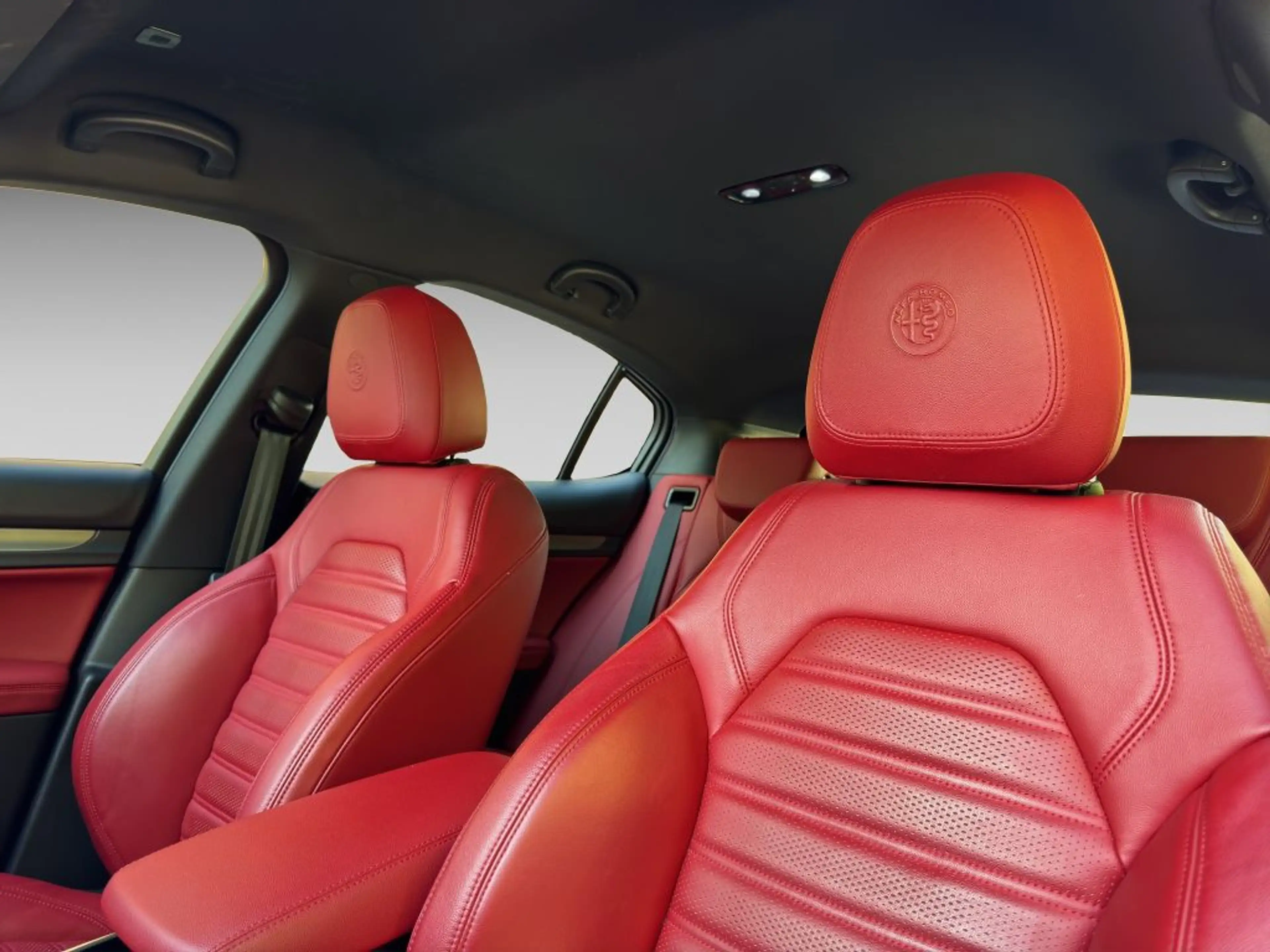 Alfa Romeo Stelvio STELVIO Q4 VELOCE ASSISTENZP. NAVI SCHECKHEFT — photo 12