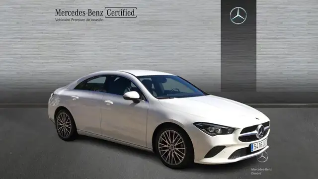 Mercedes-Benz Cla view 3