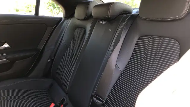 Mercedes-Benz Cla view 11
