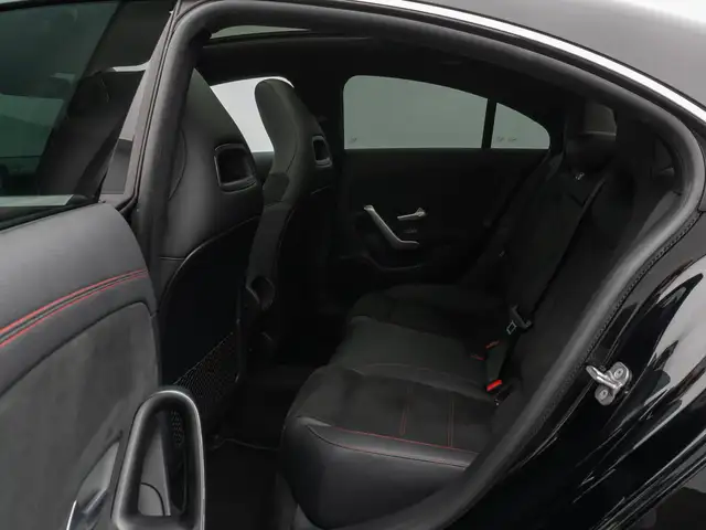 Mercedes-Benz Cla Class view 25