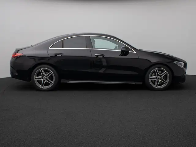 Mercedes-Benz Cla Class view 5