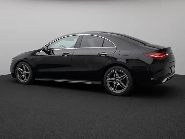 Mercedes-Benz Cla Class view 10